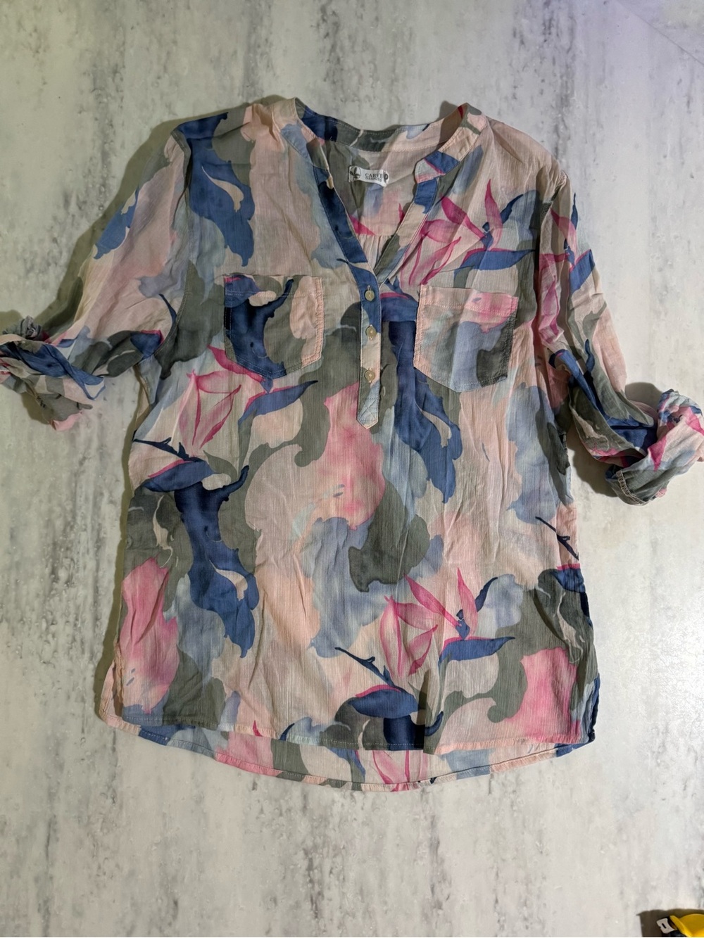 Carve Designs Pink & Blue Floral Dylan Gauze Organic Cotton Modest Shirt M